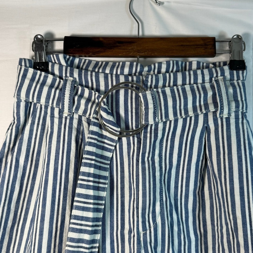 FREE PEOPLE Paperbag Striped High Waist Belted Shorts - Blue/White - Size 8 - Picture 3 of 9
